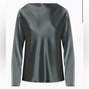 Aritzia Babaton Satin Blouse